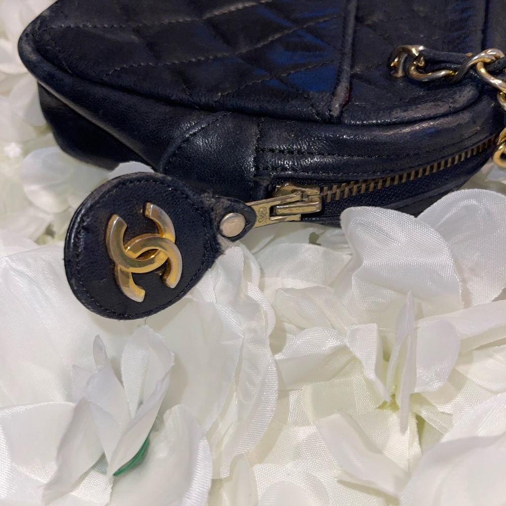 Chanel Matelasse Chain Black Shoulder Bag Vintage With COA - Picture 9 of 11